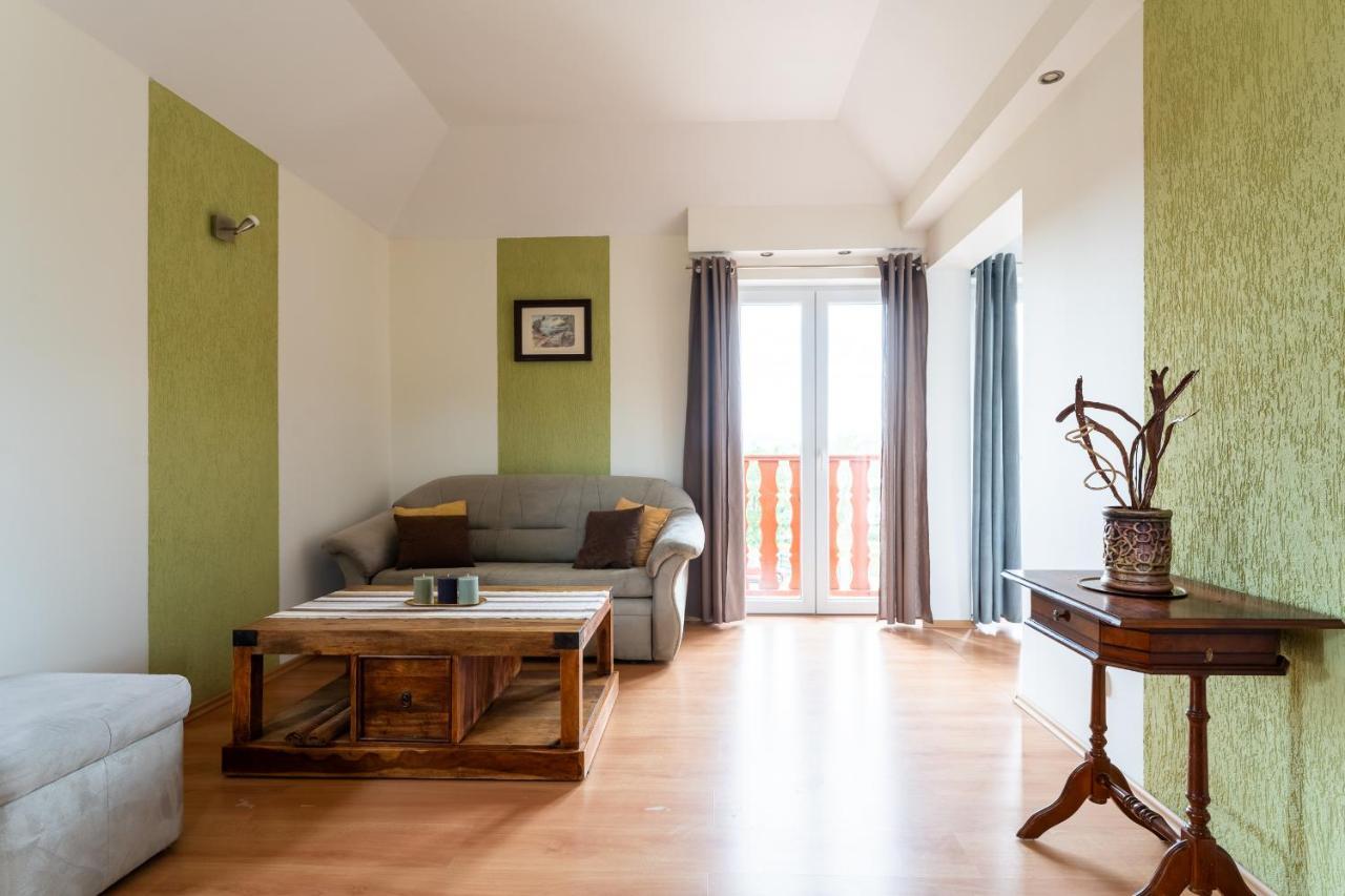 ילנייה גורה Apartament Green Hill Z Balkonem I Widokiem Na Karkonosze - Space Apart מראה חיצוני תמונה